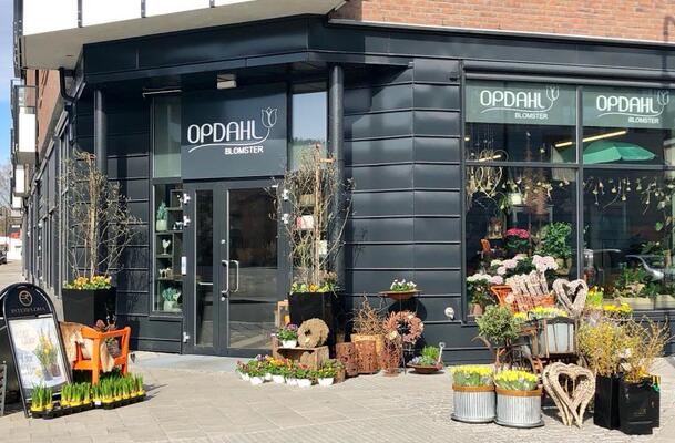 Utvendig bilde av blomsterbutikken Opdahl Blomster